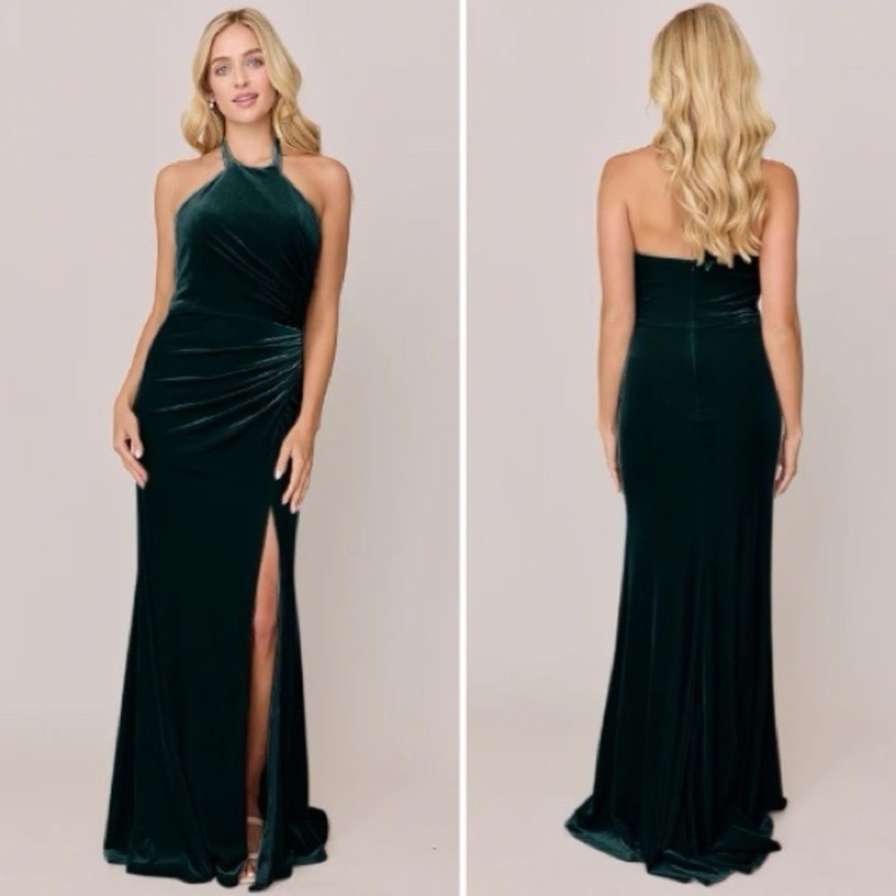 Reverly Fallon Velvet Dress / Size 18 / Classic Emerald Green/ Formal Bridesmaid